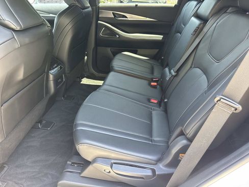 Used 2025 INFINITI QX60 Luxe w/ Black Edition AWD/4WD image 15