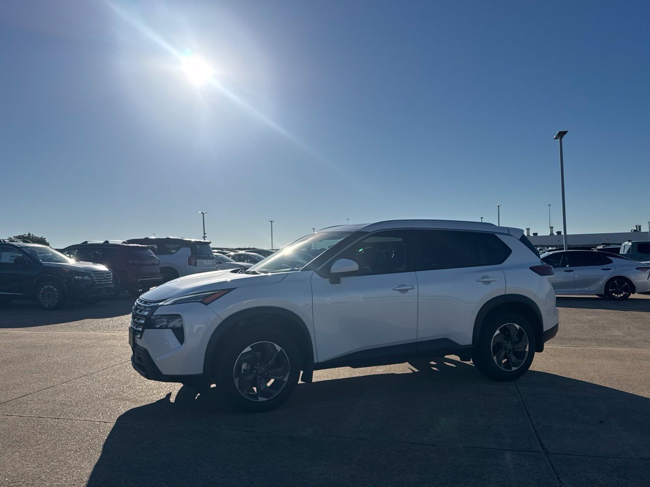 Certified 2024 Nissan Rogue SV w/ SV Premium Package FWD image 15