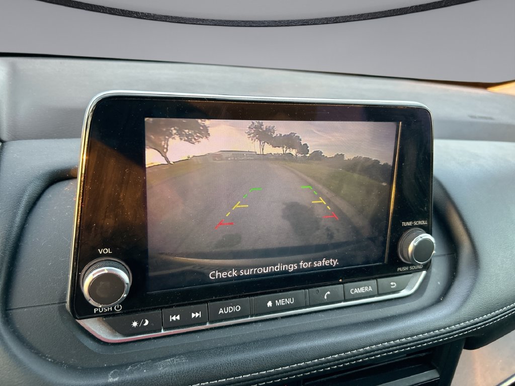 Used 2023 Nissan Rogue S FWD image 23