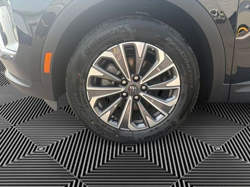 New 2025 Buick Envision Preferred image 9