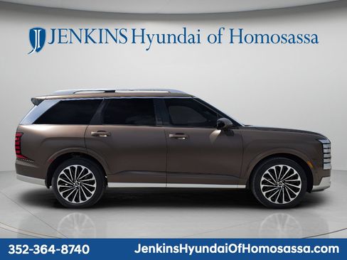 New 2026 Hyundai Palisade Calligraphy FWD image 2