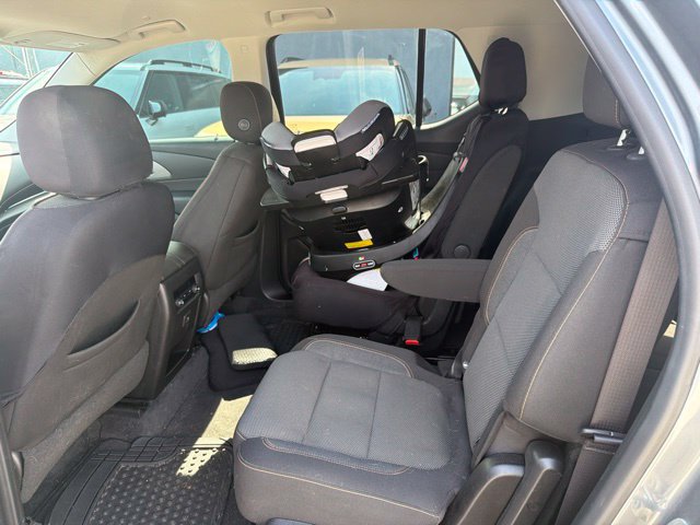 Used 2020 Chevrolet Traverse LT FWD image 7