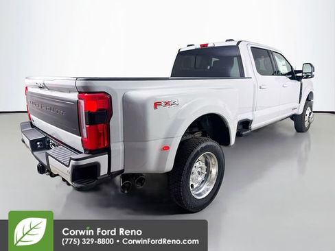 New 2025 Ford F450 Platinum w/ FX4 Off-Road Package image 7