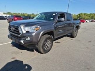 Used 2022 Toyota Tacoma SR5 w/ Technology Package AWD/4WD video 1