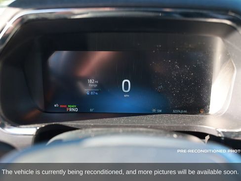 Used 2023 Ford F150 Lightning XLT image 16