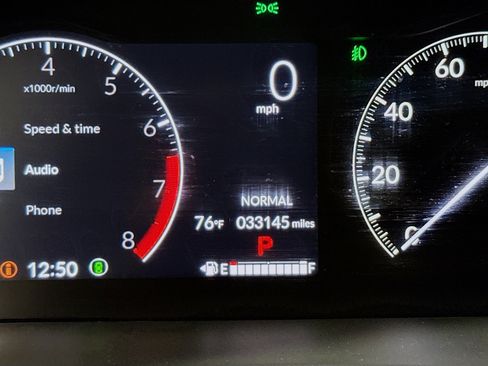 Used 2024 Honda Pilot TrailSport image 13