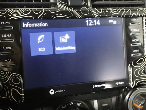 Used 2021 Toyota 4Runner TRD Off-Road image 32