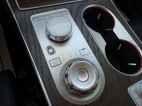 New 2026 Genesis GV80 2.5T Prestige image 14