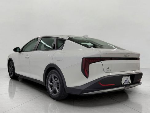Used 2025 Kia K4 FWD image 20
