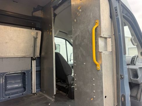 Used 2019 Ford Transit 250 148 High Roof Extended RWD image 12
