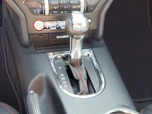 Used 2017 Ford Mustang GT Premium image 25