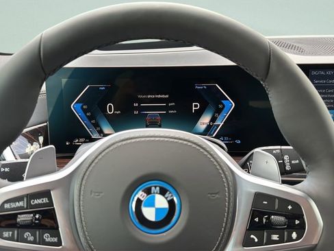 New 2026 BMW X5 xDrive50e image 15
