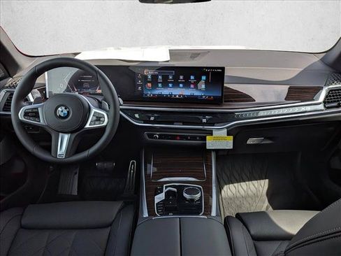 New 2026 BMW X5 xDrive40i w/ M Sport Package AWD/4WD image 16