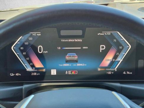 Used 2023 BMW i4 eDrive35 RWD image 11