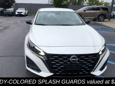 New 2025 Nissan Altima 2.5 SR image 4