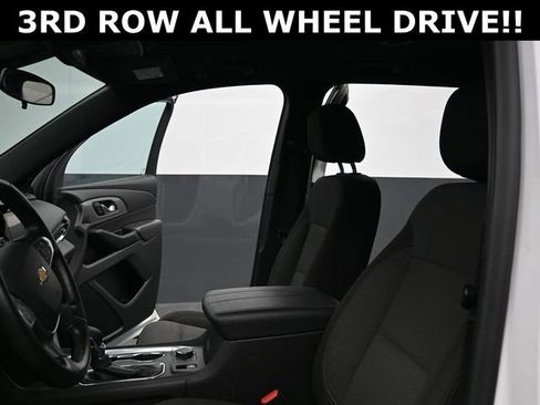 Used 2023 Chevrolet Traverse LT AWD/4WD image 17