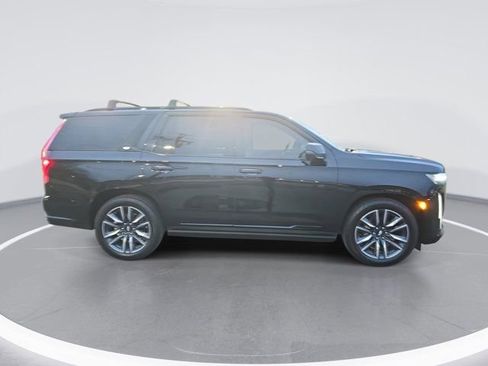 Certified 2021 Cadillac Escalade Sport Platinum image 2