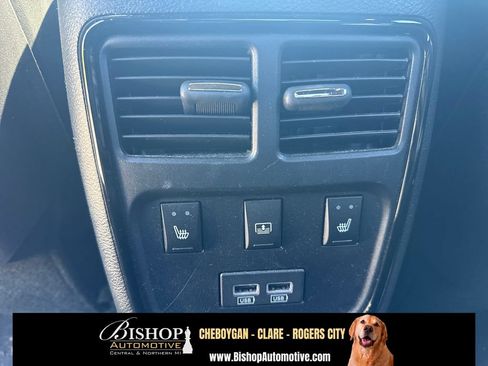 Used 2018 Chrysler 300 S w/ Safetytec Plus Group AWD/4WD image 14