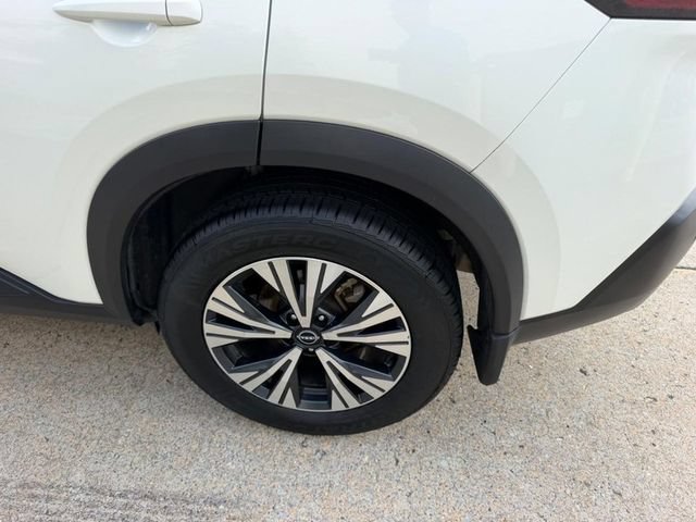 Used 2023 Nissan Rogue SV w/ SV Premium B Package AWD/4WD image 7
