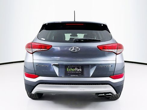 Used 2017 Hyundai Tucson Sport image 7