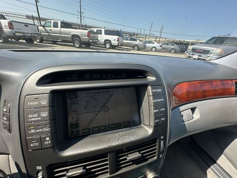 Used 2006 Lexus LS 430 RWD image 51