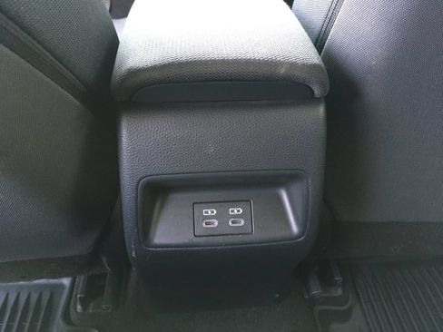 Used 2023 Toyota Corolla LE FWD image 24