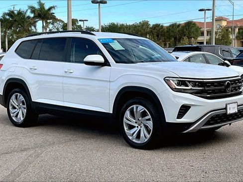 Certified 2023 Volkswagen Atlas SE AWD/4WD image 2