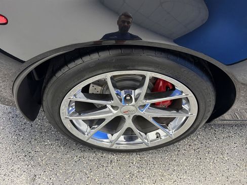 Used 2013 Chevrolet Corvette Z06 RWD image 21