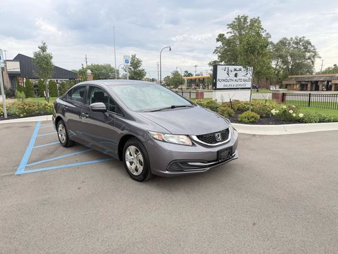 Used 2015 Honda Civic LX image 3
