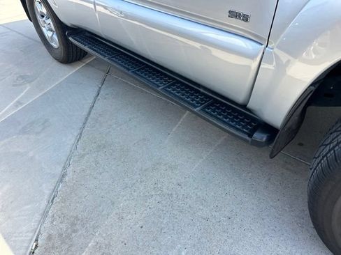 Used 2007 Toyota 4Runner SR5 RWD image 3