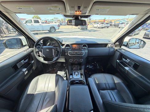 Used 2016 Land Rover LR4 HSE AWD/4WD image 22