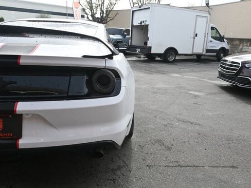 Used 2015 Ford Mustang Coupe image 11