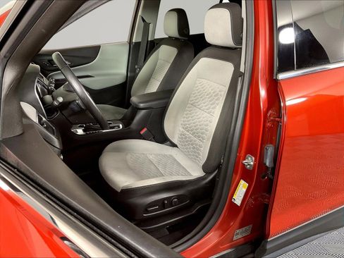 Used 2020 Chevrolet Equinox LT AWD/4WD image 21