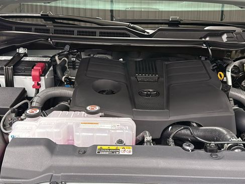 New 2026 Toyota Tundra Limited image 25