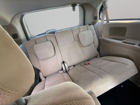 Used 2014 Dodge Grand Caravan SE w/ Quick Order Package 29E SE FWD image 18