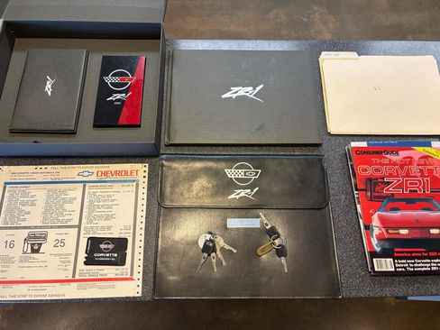 Used 1990 Chevrolet Corvette ZR-1 RWD image 31