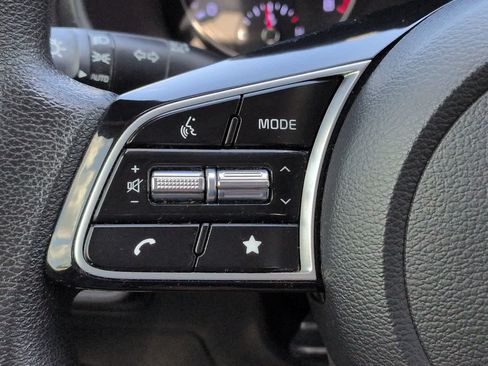 Used 2023 Kia Forte LXS w/ LXS Technology Package FWD image 22