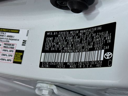 Used 2022 Toyota Corolla LE FWD image 39