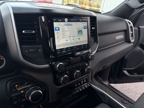 Used 2023 RAM 1500 Big Horn AWD/4WD image 22