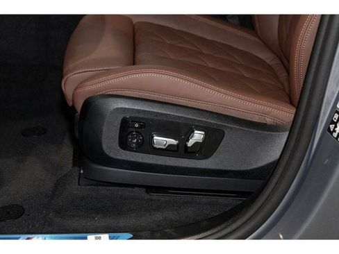 New 2026 BMW X5 xDrive40i w/ M Sport Package AWD/4WD image 51