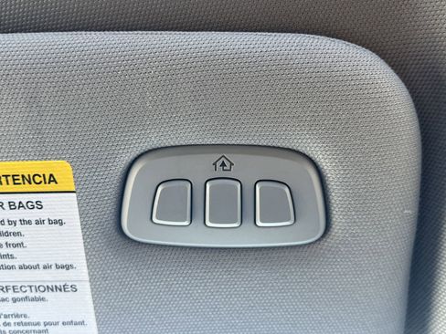 Certified 2024 Ford Explorer Limited w/ Equipment Group 301A image 18