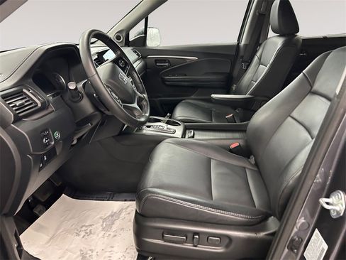 Used 2022 Honda Pilot Special Edition image 9