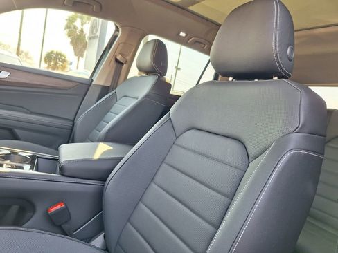 New 2026 Volkswagen Atlas SEL image 11