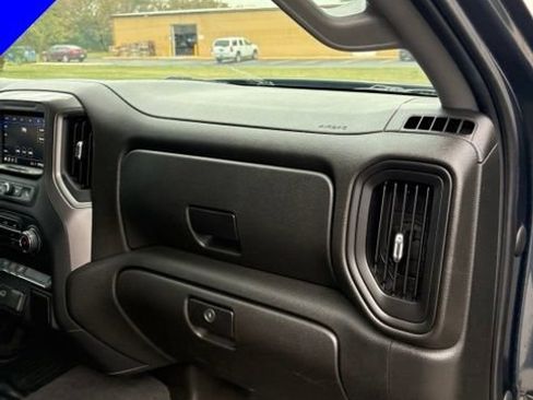 Used 2020 Chevrolet Silverado 1500 Custom Trail Boss w/ Custom Convenience Package AWD/4WD image 33