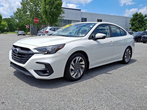 Certified 2025 Subaru Legacy Limited AWD/4WD image 3