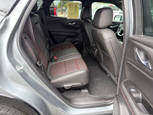 Used 2025 Chevrolet Blazer RS w/ LPO, 'HIT The Road' Package AWD/4WD image 12