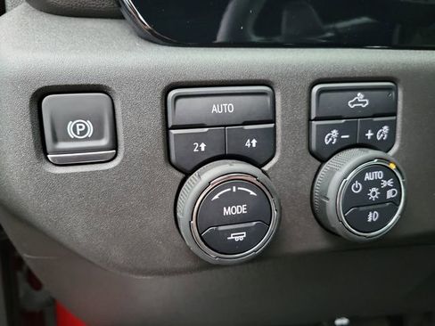 Certified 2025 Chevrolet Silverado 1500 RST w/ Convenience Package II image 25