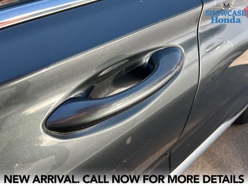 Used 2020 Hyundai Santa Fe SE AWD/4WD image 10