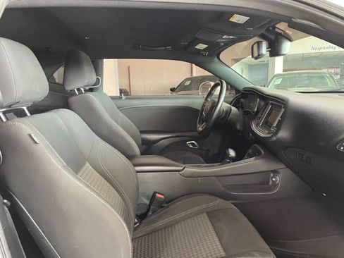 Used 2019 Dodge Challenger SXT w/ Blacktop Package image 20