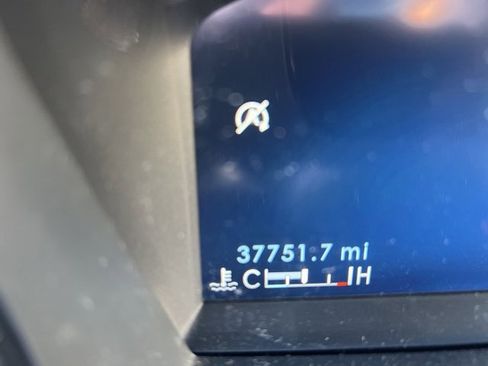 Used 2023 Lincoln Corsair AWD w/ Equipment Group 101A image 11